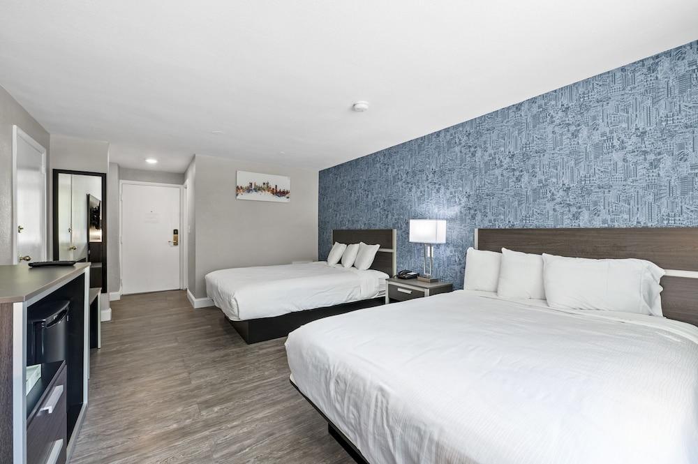 Hotel Super 8 By Wyndham Watertown/Cambridge/Boston Area Exteriér fotografie