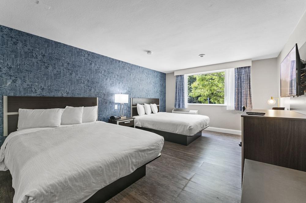Hotel Super 8 By Wyndham Watertown/Cambridge/Boston Area Exteriér fotografie