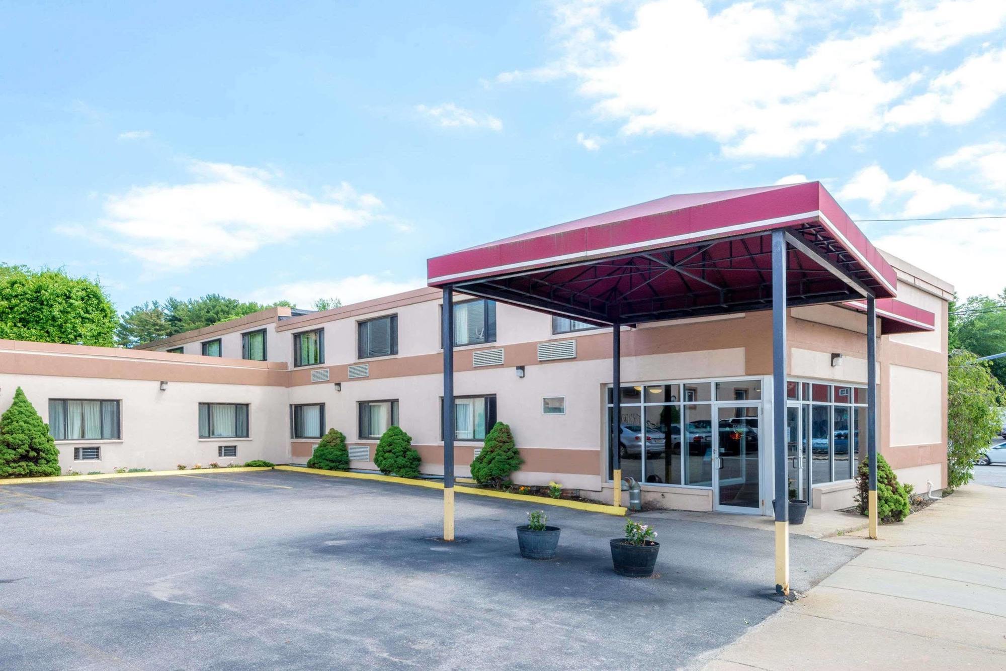 Hotel Super 8 By Wyndham Watertown/Cambridge/Boston Area Exteriér fotografie